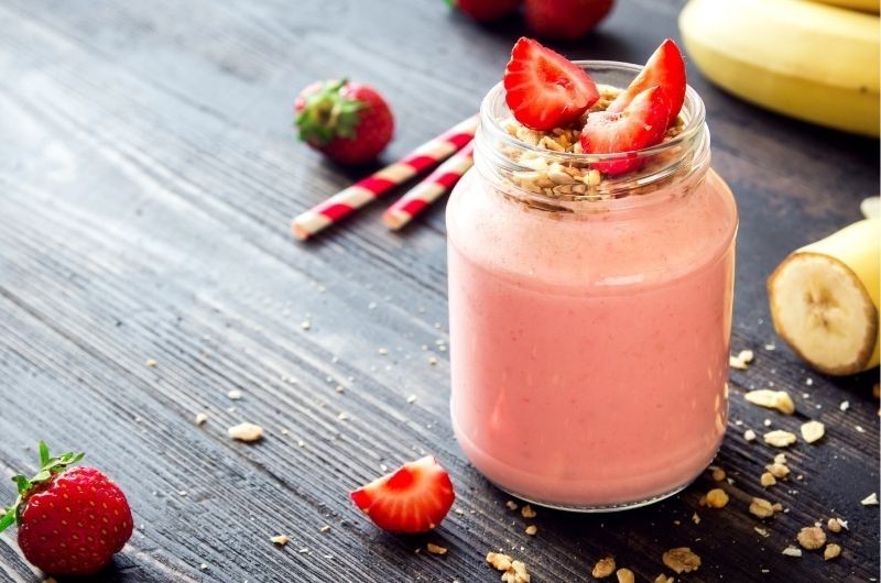 Smoothie glacé fraise banane de Cyril Lignac